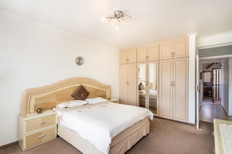 3 Bedroom Property for Sale in Plumstead Western Cape